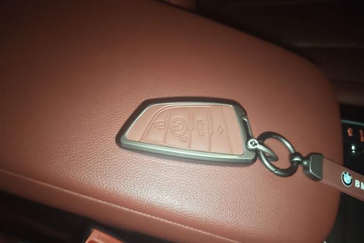 Used BMW X3 2022 xDrive25i M Sport Package Vehicle Key