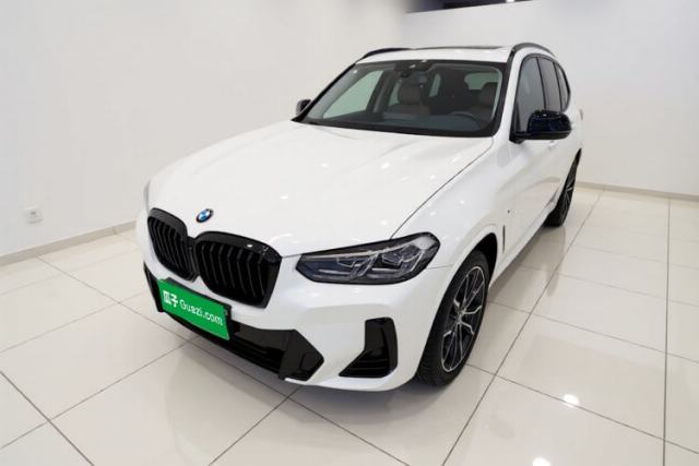 Ojetý BMW X3 2022 xDrive30i Luxury Model M Night Sky Package