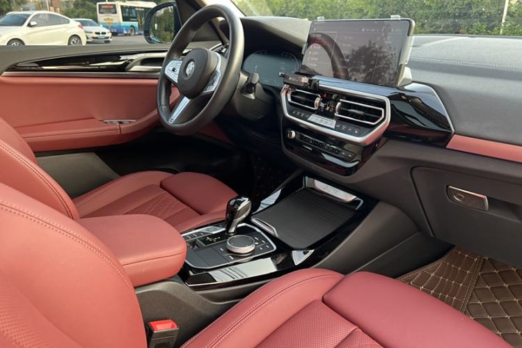Used BMW X3 2022 Restyled xDrive25i M Sport Package Audio And AC Panel