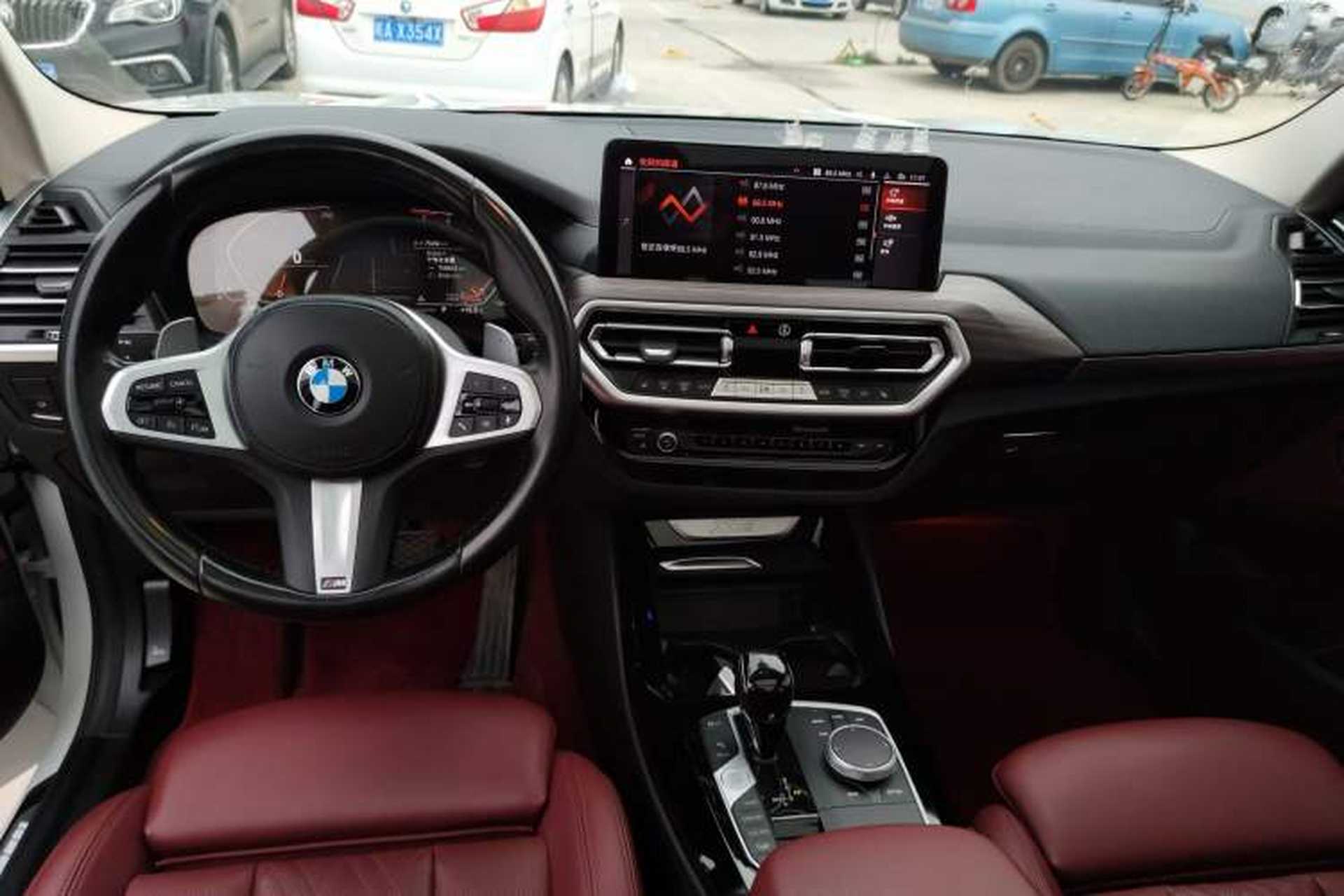 Used BMW X3 2022 xDrive30i Luxury Model M Night Sky Package Audio And AC Panel
