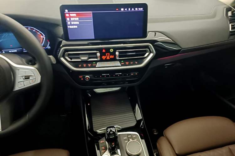 Used BMW X3 2022 Restyled xDrive25i M Sport Package Audio And AC Panel