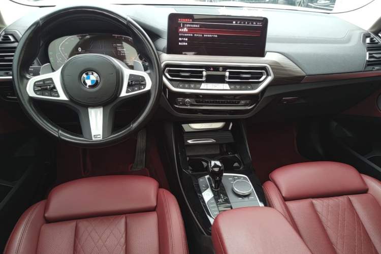 Used BMW X3 2022 xDrive30i Luxury Model M Night Sky Package Audio And AC Panel