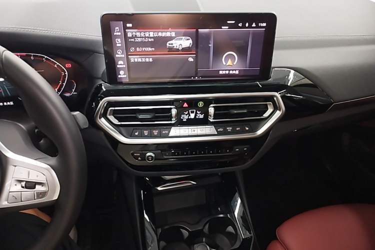 Used BMW X3 2022 Restyled xDrive25i M Sport Package Audio And AC Panel