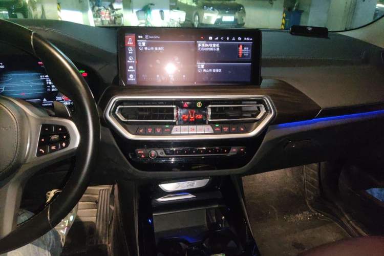 Used BMW X3 2022 Facelift xDrive30i Luxury Edition M Night Edition Package Audio And AC Panel