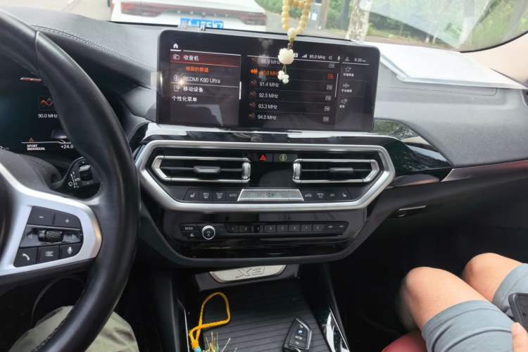 Used BMW X3 2022 xDrive25i M Sport Package Audio And AC Panel