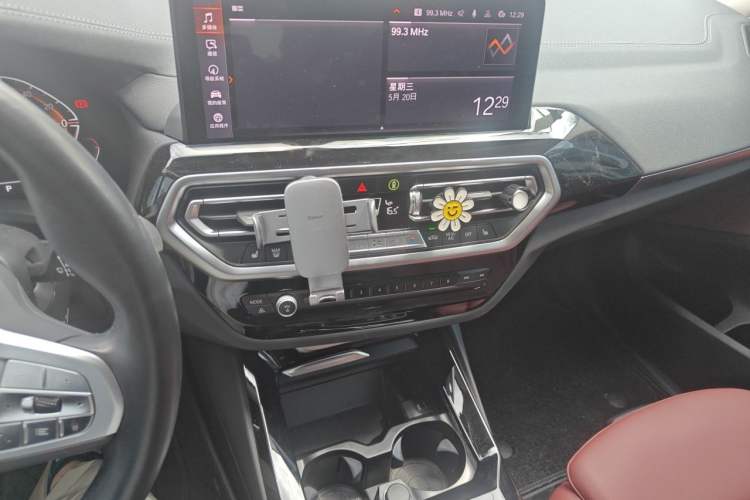 Used BMW X3 2022 xDrive25i M Sport Package Audio And AC Panel
