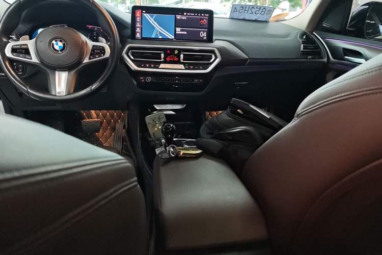 Used BMW X3 2022 xDrive30i Luxury Model M Night Sky Package Audio And AC Panel