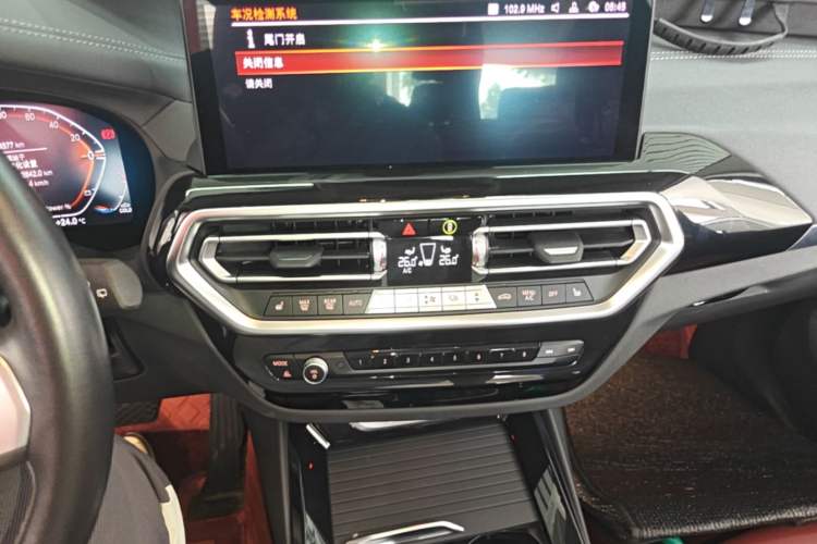 Used BMW X3 2022 Restyled xDrive25i M Sport Package Audio And AC Panel