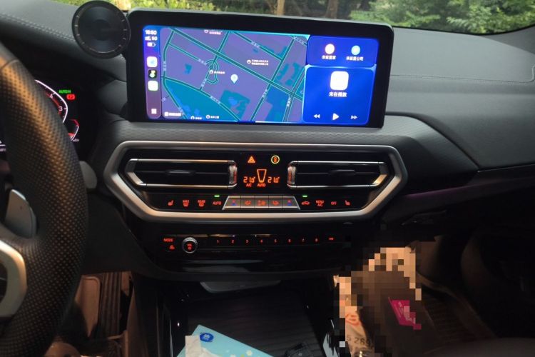 Used BMW X3 2022 Facelift xDrive30i Luxury Edition M Night Edition Package Audio And AC Panel