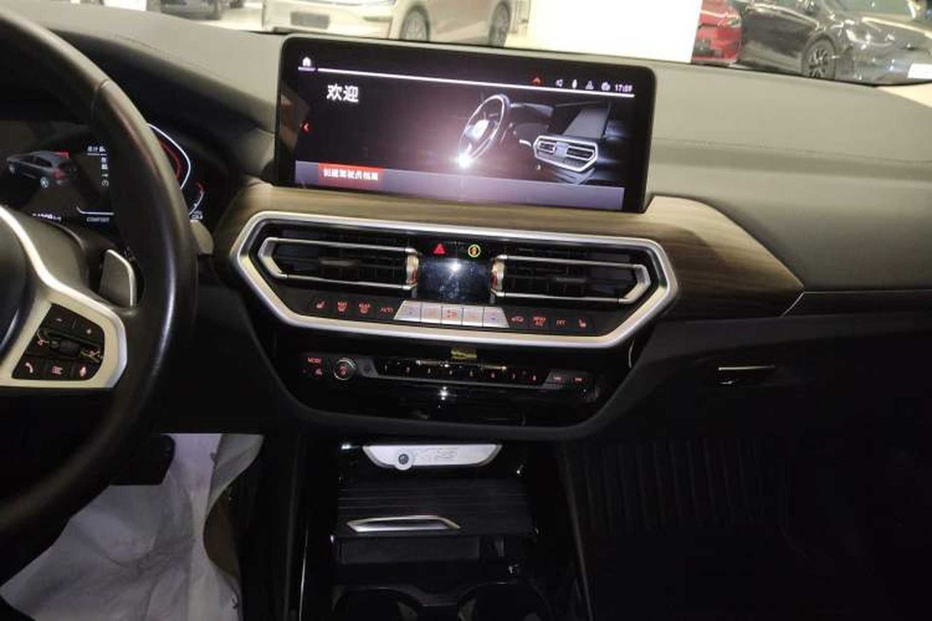 Used BMW X3 2022 xDrive30i Luxury Model M Night Sky Package Audio And AC Panel