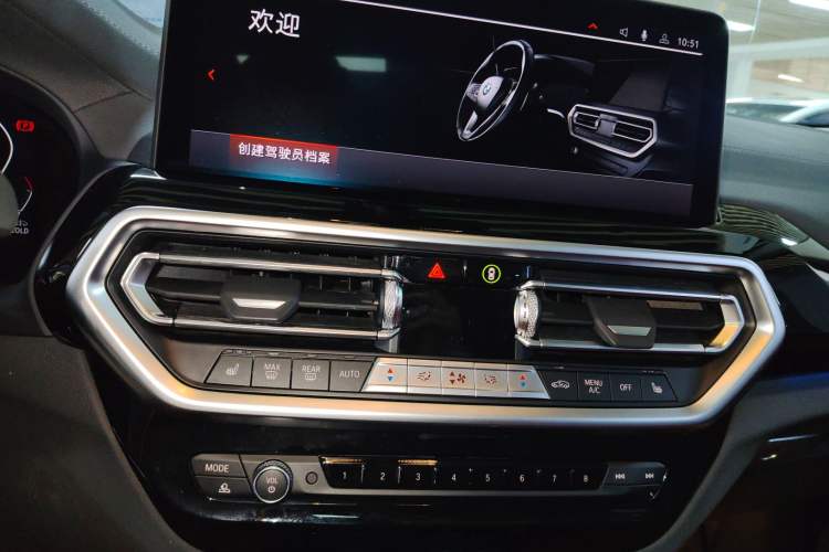Used BMW X3 2022 xDrive25i M Sport Package Audio And AC Panel