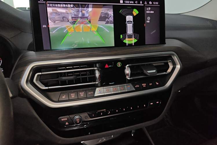 Used BMW X3 2022 xDrive30i Luxury Model M Night Sky Package Audio And AC Panel