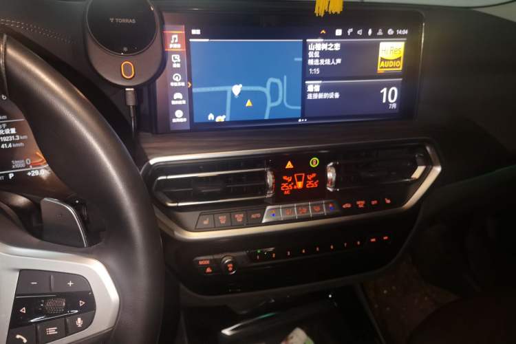 Used BMW X3 2022 Facelift xDrive30i Luxury Edition M Night Edition Package Audio And AC Panel