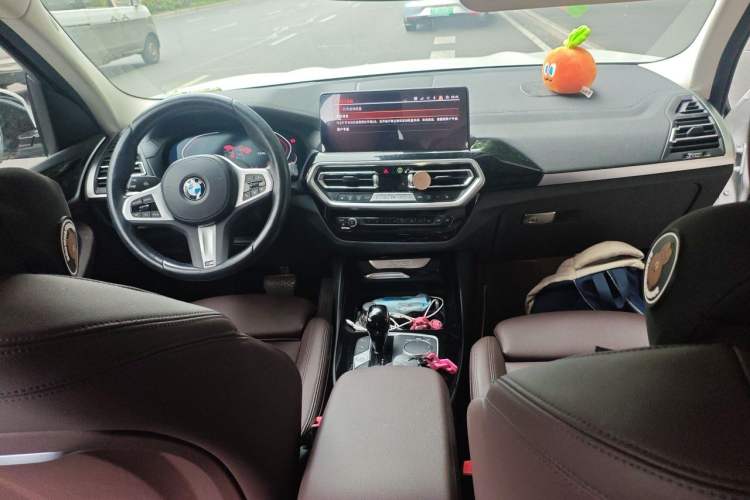 Used BMW X3 2022 xDrive25i M Sport Package Center Console