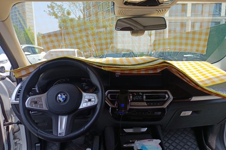 Used BMW X3 2022 Restyled xDrive25i M Sport Package Center Console