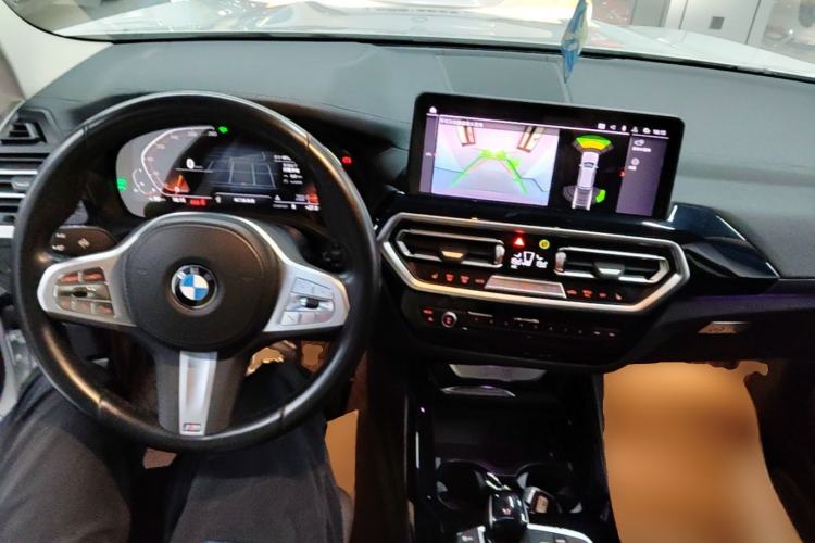 Used BMW X3 2022 Restyled xDrive25i M Sport Package Center Console
