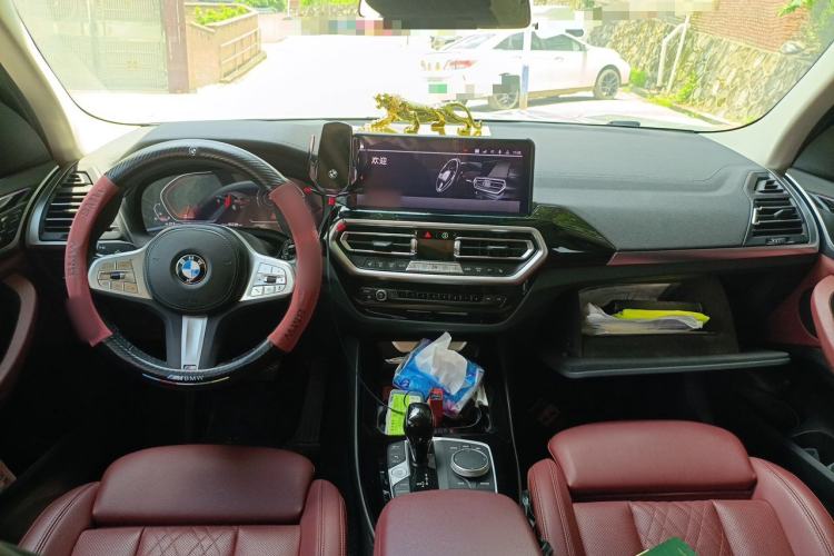 Used BMW X3 2022 Restyled xDrive25i M Sport Package Center Console