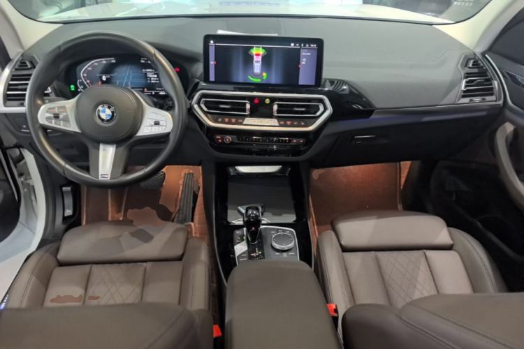 Used BMW X3 2022 Restyled xDrive25i M Sport Package Center Console