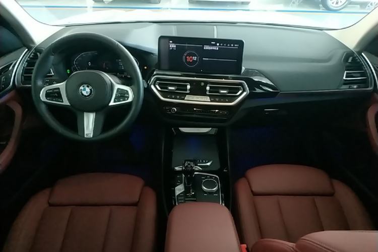 Used BMW X3 2022 Restyled xDrive25i M Sport Package Center Console