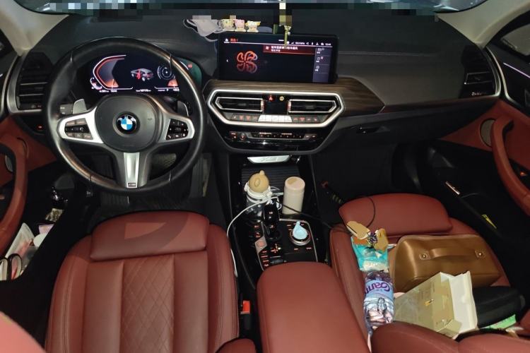 Used BMW X3 2022 xDrive30i Luxury Model M Night Sky Package Center Console