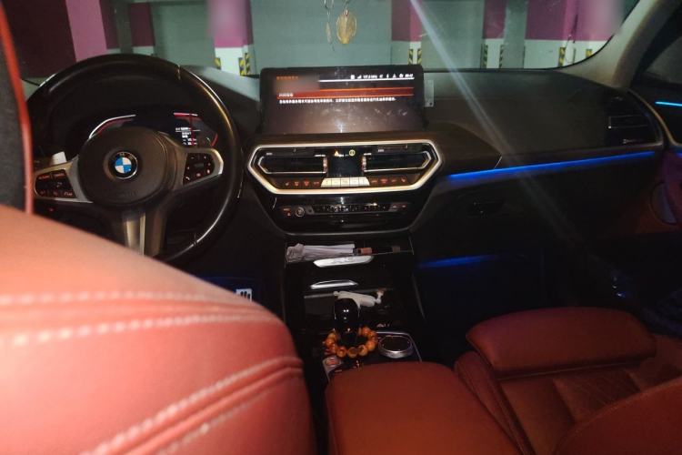Used BMW X3 2022 xDrive30i Luxury Model M Night Sky Package Center Console