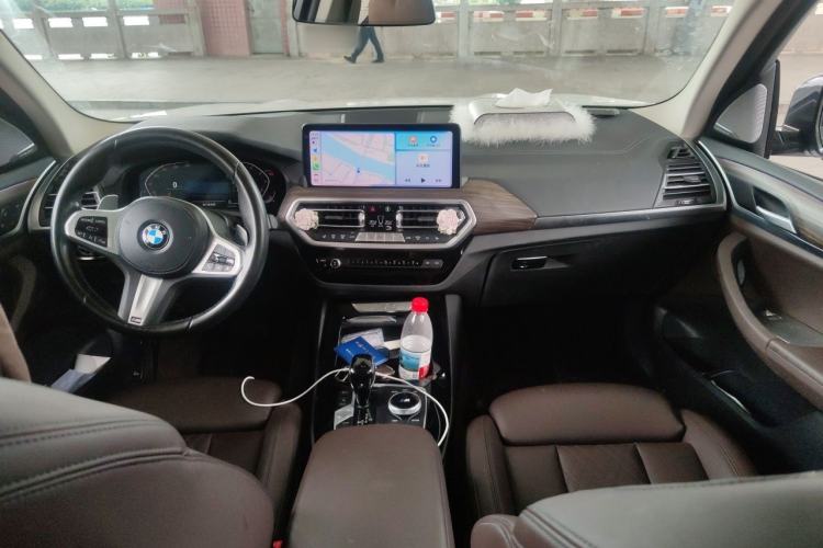 Used BMW X3 2022 xDrive30i Luxury Model M Night Sky Package Center Console