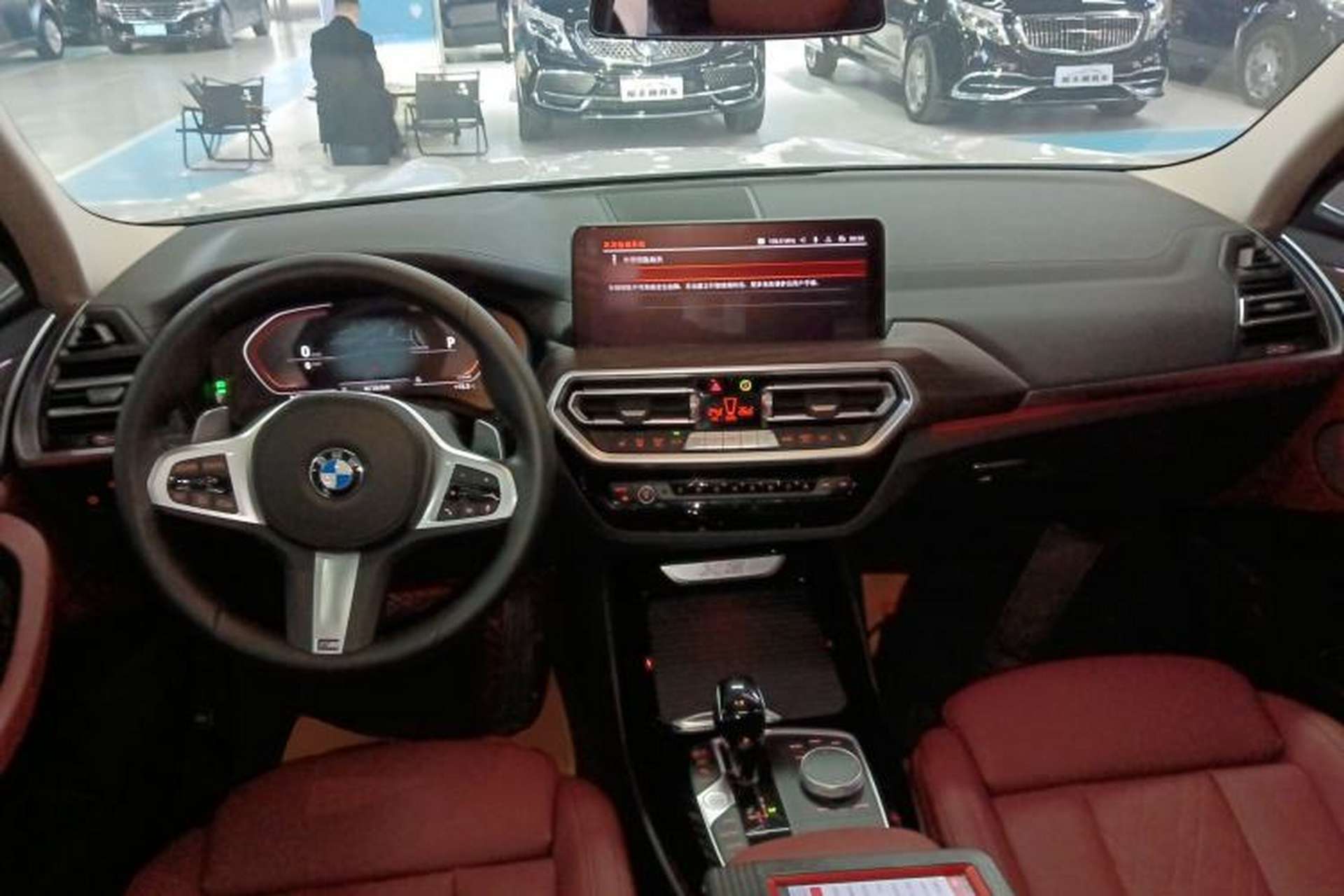Used BMW X3 2022 Second Facelift xDrive30i Leading Edition M Night Sky Package Center Console