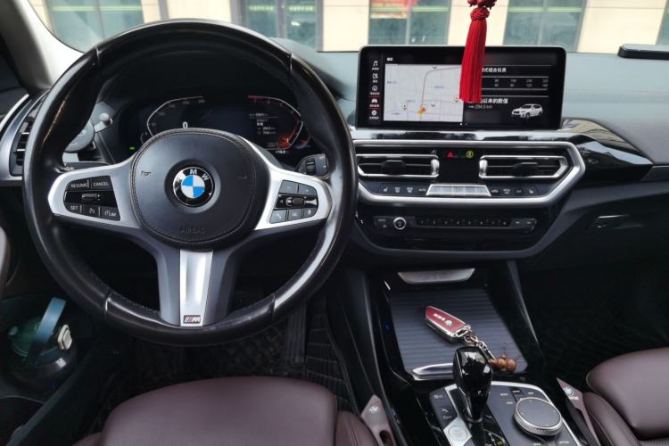 Used BMW X3 2022 xDrive25i M Sport Package Center Console