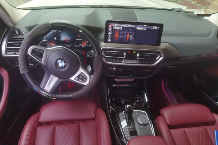 Used BMW X3 2022 xDrive30i Luxury Model M Night Sky Package Center Console