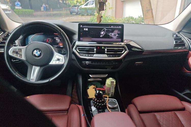 Used BMW X3 2022 xDrive25i M Sport Package Center Console