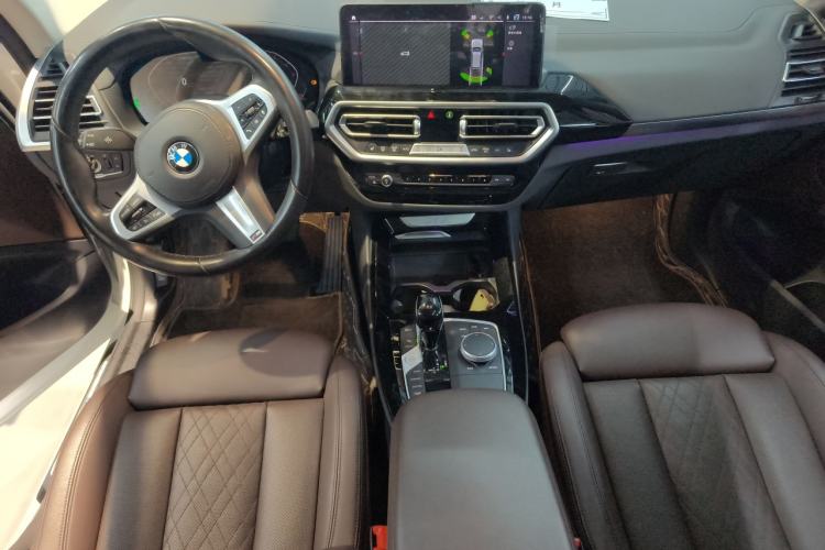 Used BMW X3 2022 xDrive25i M Sport Package Center Console