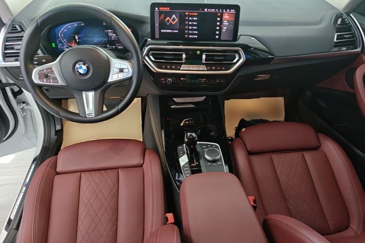 Used BMW X3 2022 Restyled xDrive25i M Sport Package Center Console
