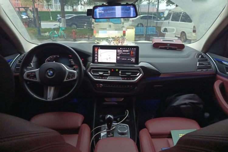 Used BMW X3 2022 Restyled xDrive25i M Sport Package Center Console