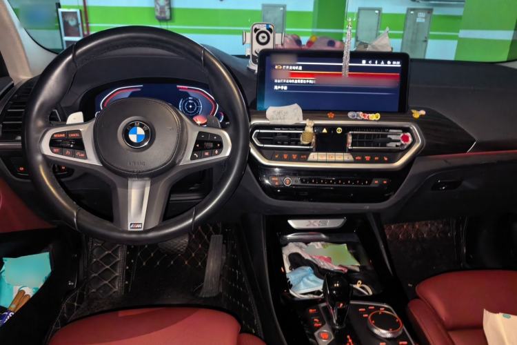 Used BMW X3 2022 Facelift xDrive30i Luxury Edition M Night Edition Package Center Console