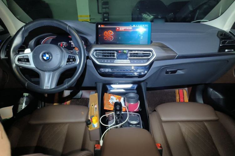 Used BMW X3 2022 xDrive30i Luxury Model M Night Sky Package Center Console