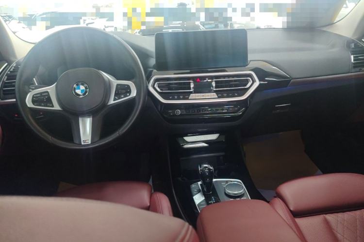 Used BMW X3 2022 xDrive25i M Sport Package Center Console