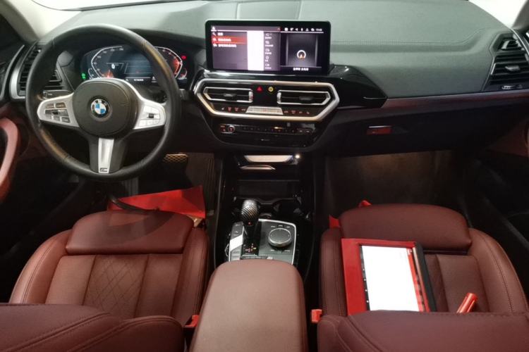 Used BMW X3 2022 Restyled xDrive25i M Sport Package Center Console