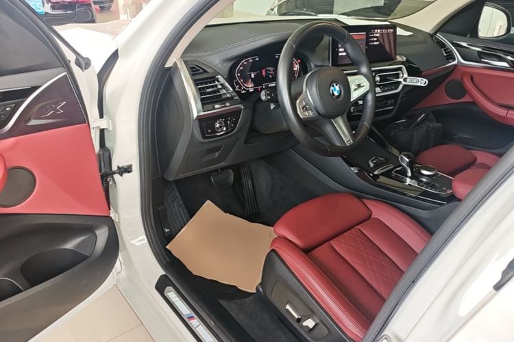 Used BMW X3 2022 Restyled xDrive25i M Sport Package Driver Seat