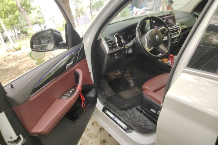 Used BMW X3 2022 xDrive25i M Sport Package Driver Seat