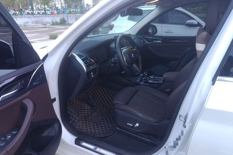 Used BMW X3 2022 xDrive25i M Sport Package Driver Seat