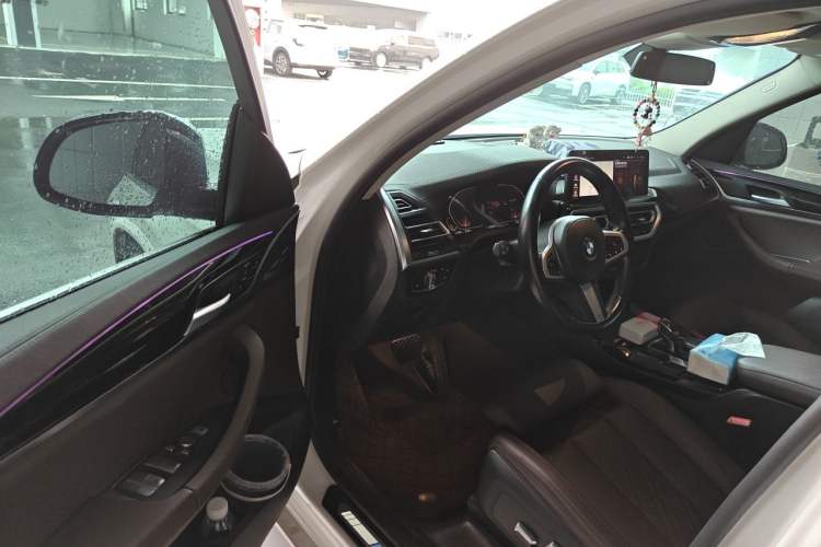 Used BMW X3 2022 xDrive25i M Sport Package Driver Seat