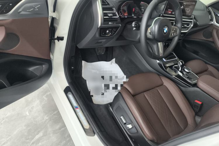 Used BMW X3 2022 Restyled xDrive25i M Sport Package Driver Seat