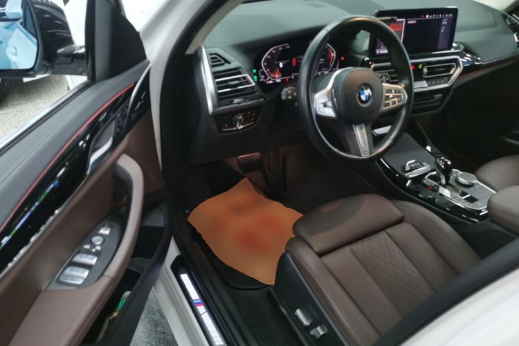 Used BMW X3 2022 Restyled xDrive25i M Sport Package Driver Seat