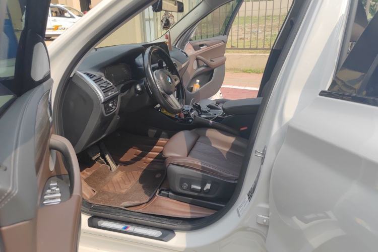Used BMW X3 2022 Facelift xDrive30i Luxury Edition M Night Edition Package Driver Seat