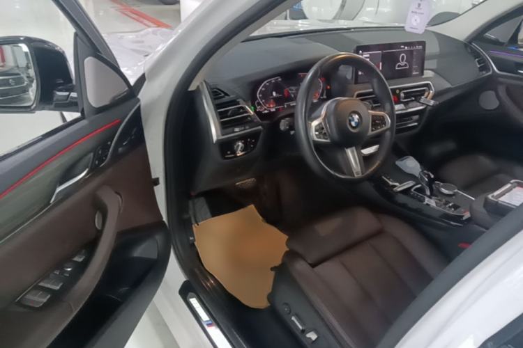 Used BMW X3 2022 Facelift xDrive30i Luxury Edition M Night Edition Package Driver Seat