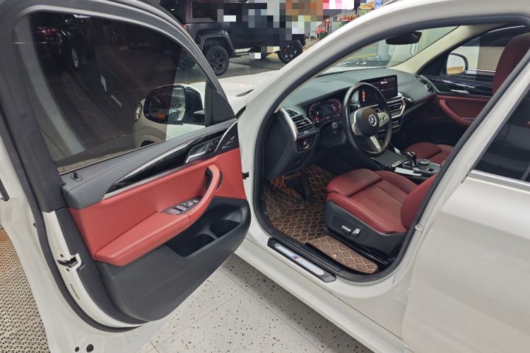 Used BMW X3 2022 Restyled xDrive25i M Sport Package Driver Seat