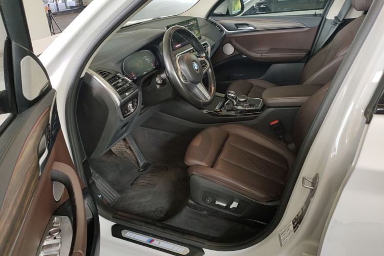 Used BMW X3 2022 xDrive30i Luxury Model M Night Sky Package Driver Seat