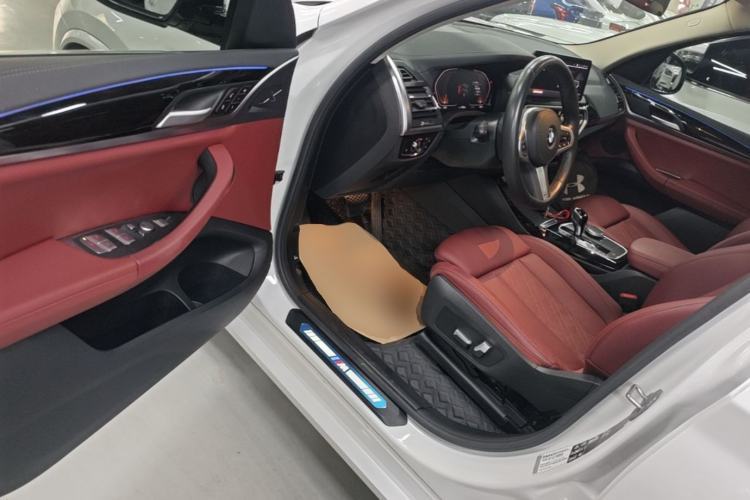Used BMW X3 2022 xDrive25i M Sport Package Driver Seat