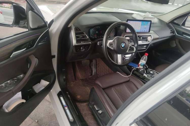 Used BMW X3 2022 xDrive30i Luxury Model M Night Sky Package Driver Seat