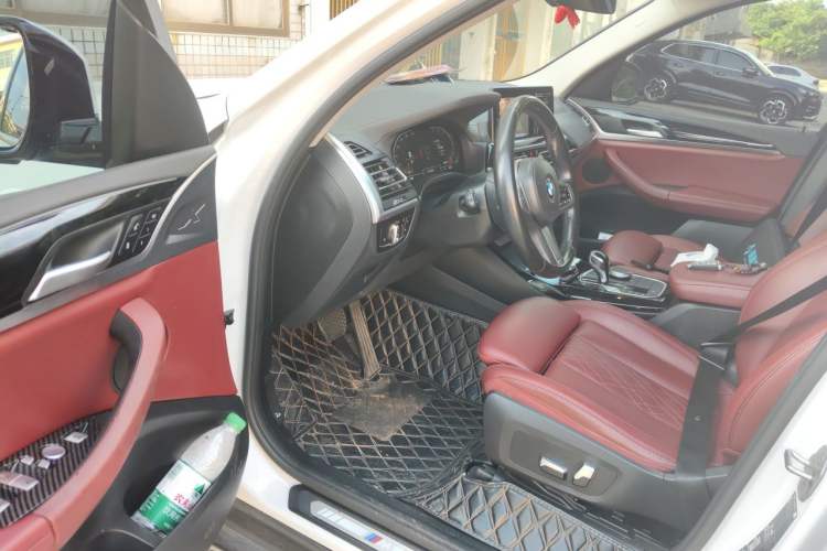 Used BMW X3 2022 xDrive25i M Sport Package Driver Seat